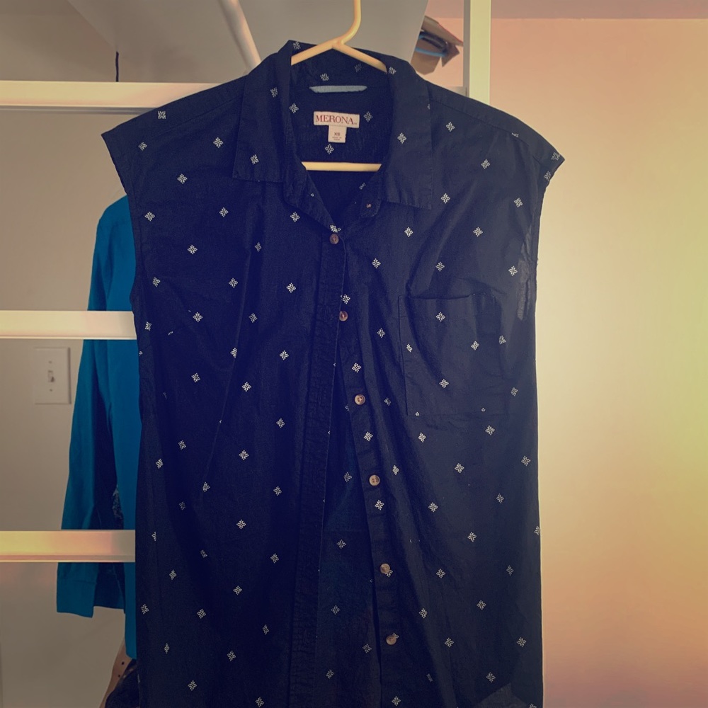Merona Sleeveless Button Up Shirt- Size XS